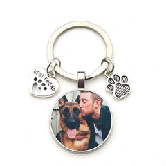 Keychain Souvenir with Photo and Pendant of Mini Heart and dog print - The LionDog Shop